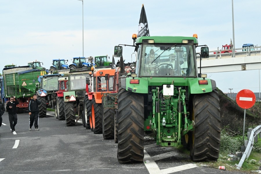 "Mπλόκο" στο ραντεβού του Μαξίμου 